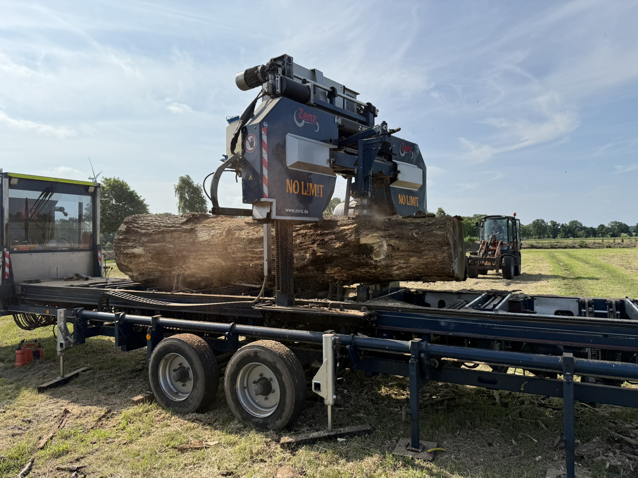 Mobiles Sägewerk im Einsatz